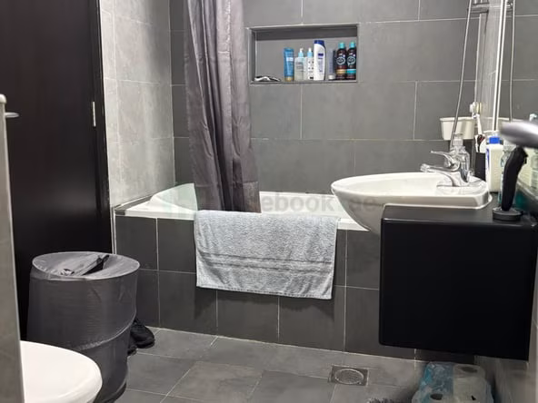 Room for Rent in Dubai