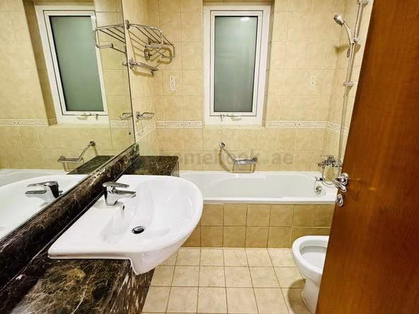 Bed Space for Rent in Al Karama