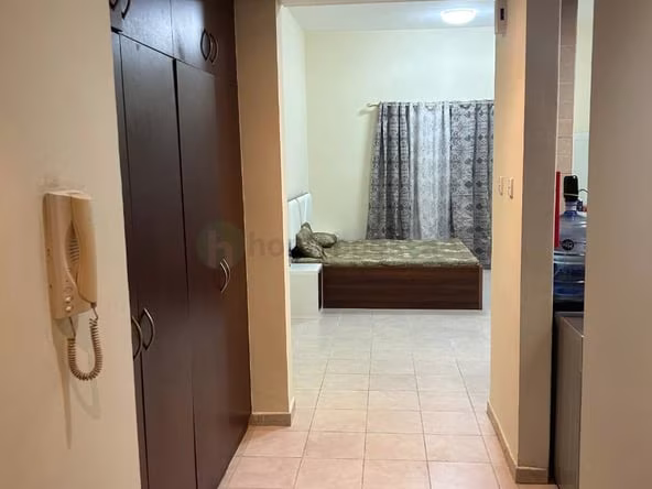 Studio Apartment for Rent in Discovery Gardens Dubai