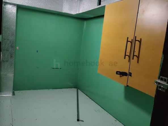 Bed Space for Rent in Al Satwa Dubai