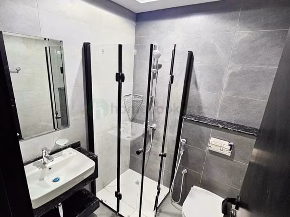 Bed Space for Rent in Sheikh Zayed Road Dubai