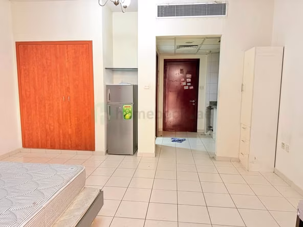 Studio Apartment for Rent in International City Dubai