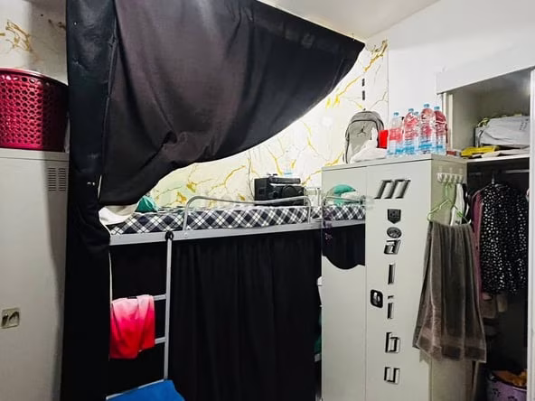 Bed Space for Rent in Bur Dubai
