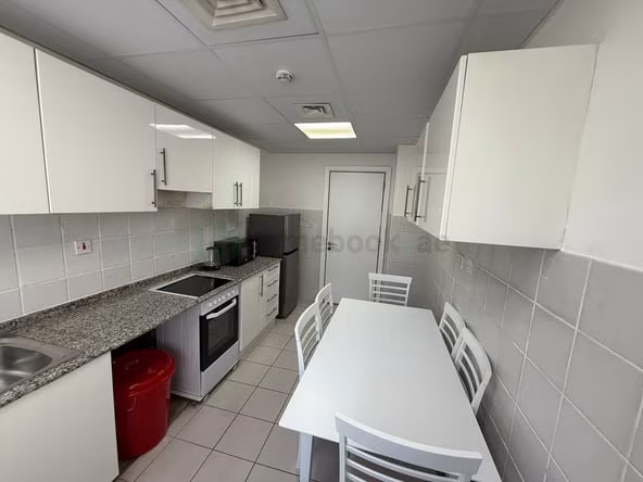 Room for Rent in Sheikh Zayed Road dubai