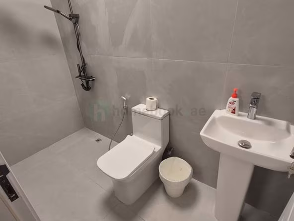 Bed Space for Rent in Al Rashidiya Dubai